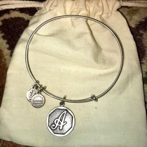 BRAND NEW Alex and Ani bracelet